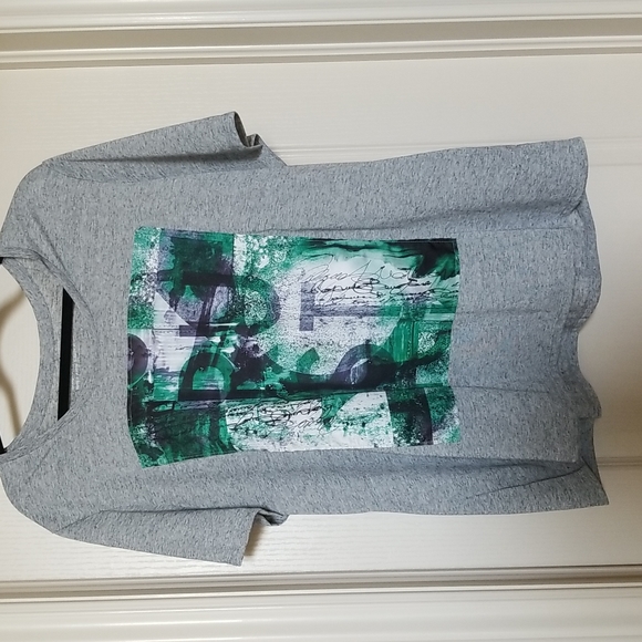 Shape fit tee, 2X - Picture 1 of 3